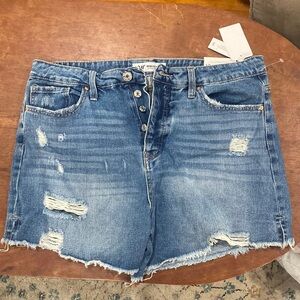 High waisted never been worn jean shorts